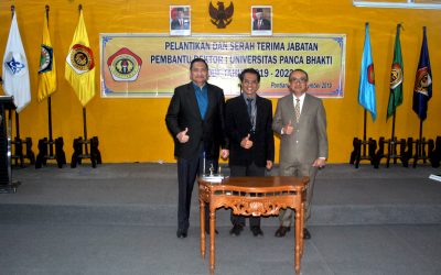 Dr. Ir. Agusalim Masulili, MP Ambil Sumpah Sebagai PR 1